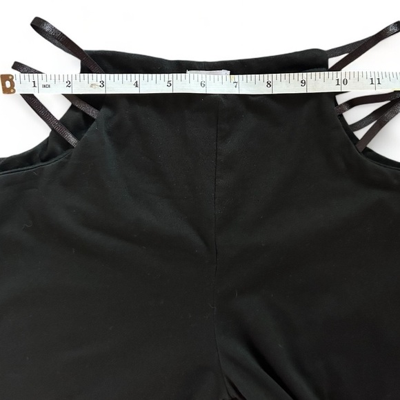 Princess Polly Black Ariarne Flare Pants Cut Out High Waist Size 4 Women’s - Picture 4 of 6